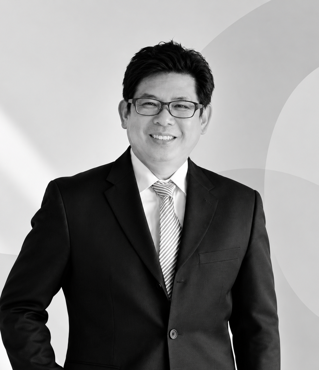 Dr. Jirasak Yaovatsakul